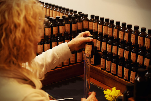 Effluves Provençales – Ateliers de création de parfum - 83110 Sanary-sur-Mer